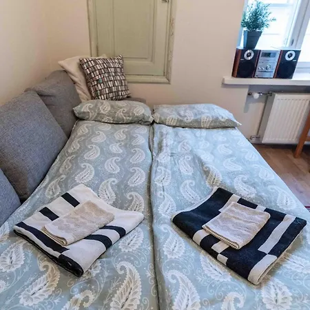 Two Apt, Central Location - Free Wifi, By Tram Apartmán *